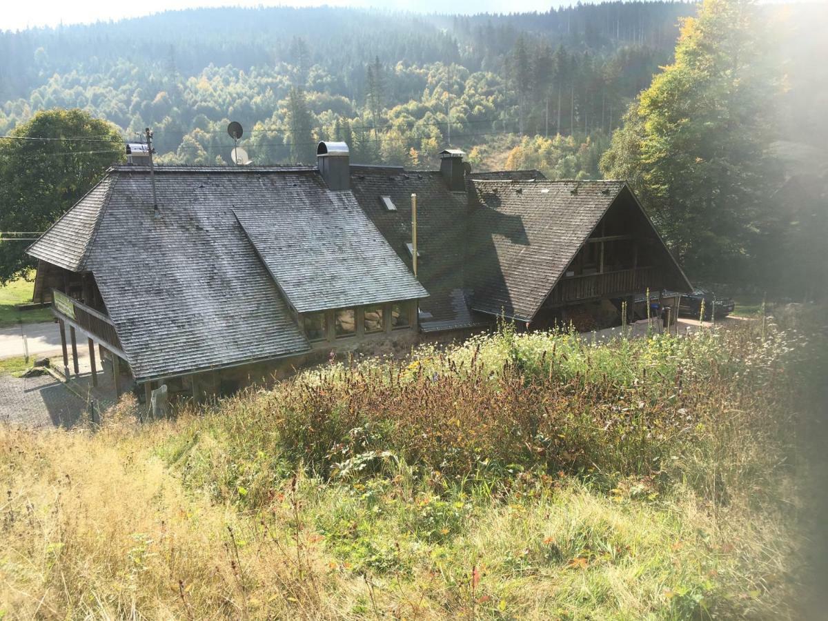 Romantisches Schwarzwaldhaus Aule Luaran gambar